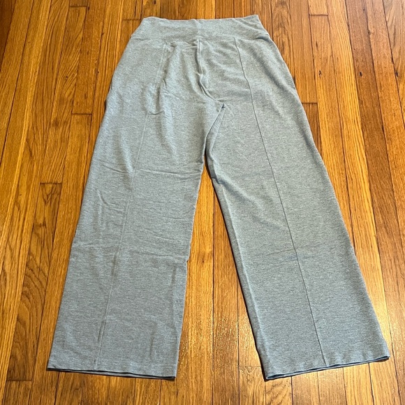 Lululemon Wind Down High Rise Pant size 10 in gray - Picture 4 of 7